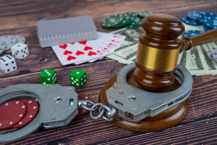 億ション購入で資金洗浄発覚！オンラインカジノ収益隠し、会社役員ら２人再逮捕