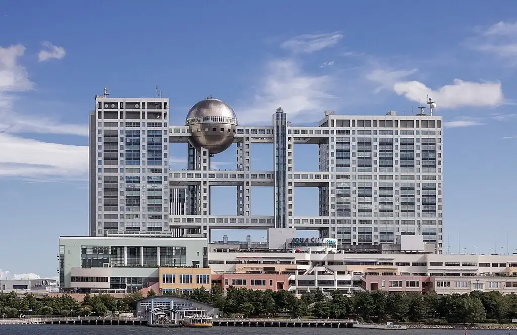 広告主6割超離れるフジテレビ、全社員にカジノ研修実施で信頼回復なるか